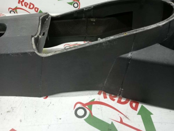 Ford Focus 1 Orta Ara Konsol 2M5X-A045A74-AC CP HP (KC-110)