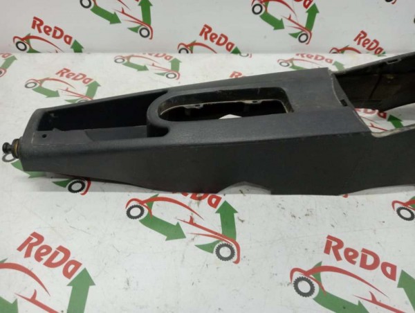 Ford Focus 1 Orta Ara Konsol 2M5X-A045A74-AC CP HP (KC-110)