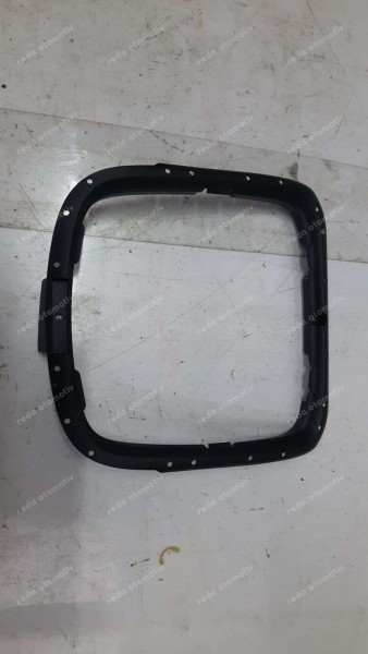 Hyundai Tucson Ön Konsol Tavan Lambası Çerçevesi 85413-N7000 SP YP (FC-126)