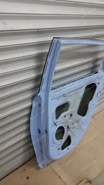 Hyundai İ20n Sol Arka Kapı Orj 83302-Q0010 CP HP (İD-110)