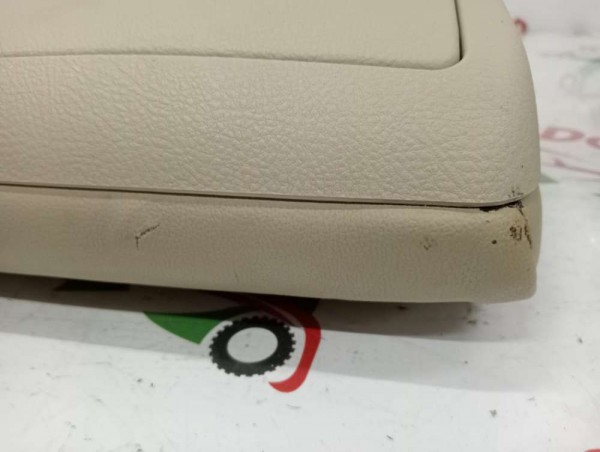 Hyundai Santa Fe Arka Koltuk Orta Kol Dayama 89900-2B100CMM CP HP (KB-120)