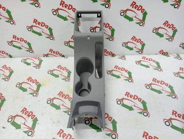 Hyundai Accent Blue Orta Arka Konsol 84637-1R100 YP(KE-110)