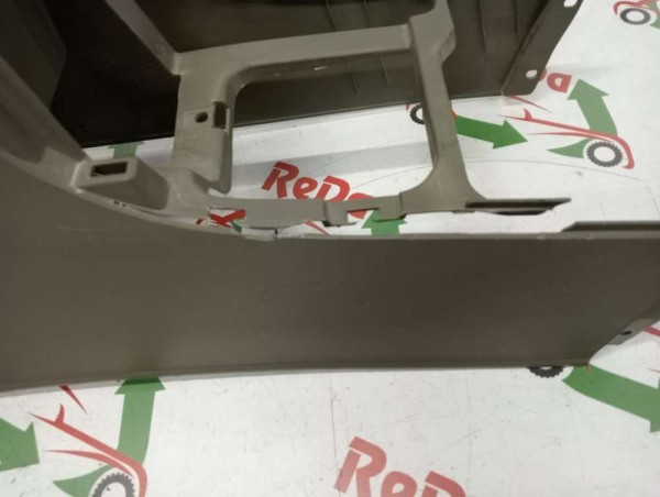 Hyundai Santa Fe Vites Ara Konsol 84610-26000 CP HP (KE-110)