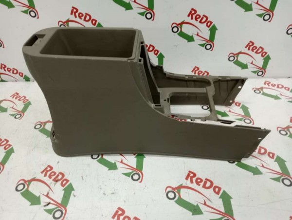 Hyundai Santa Fe Vites Ara Konsol 84610-26000 CP HP (KE-110)