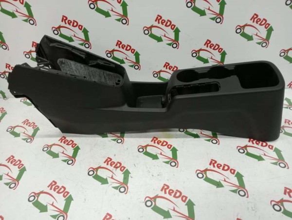 Hyundai İx20 Kia Venga Orta Ara Konsol 84611-1P000 YP (KD-110)