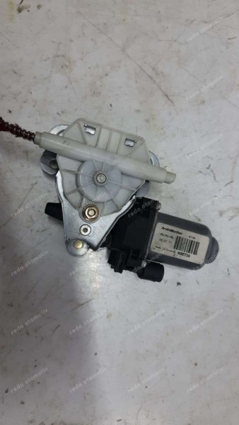 Renault Master 2 Iveco Daily Sağ Ön Kriko Motorlu Amb. 8200162710 YP (DF-120)