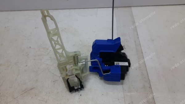 Hyundai İ20 Bayon Sağ Ön Kapı Kilidi Orj 81320-Q0010 SP YP (EE-124)