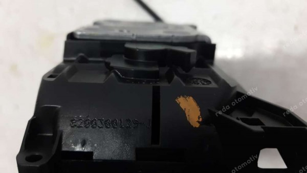 Renault Clio 3 Sağ Arka Kapı Kilidi Amb. 8200300129 YP (EE-123)