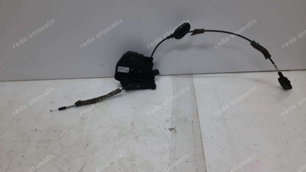 Renault Clio 4 Sağ Ön Kapı Kilidi Amb. 805004945R YP (EE-123)