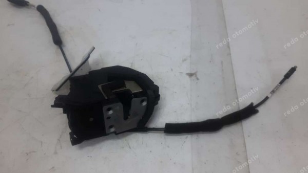 Renault Latitude Sağ Ön Kapı Kilidi Amb. 805020020R HP YP (EE-125)