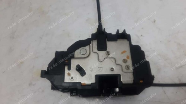 Renault Clio 3 Sağ Arka Kapı Kilidi Amb 300129-F YP (EE-125)