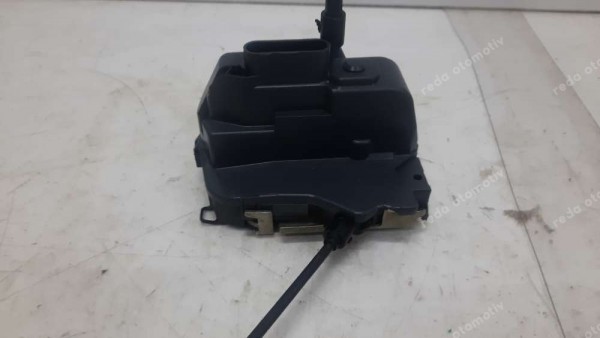 Renault Laguna 2 Sağ Ön Kapı Kilidi Amb  8200009151YP (EE-125)