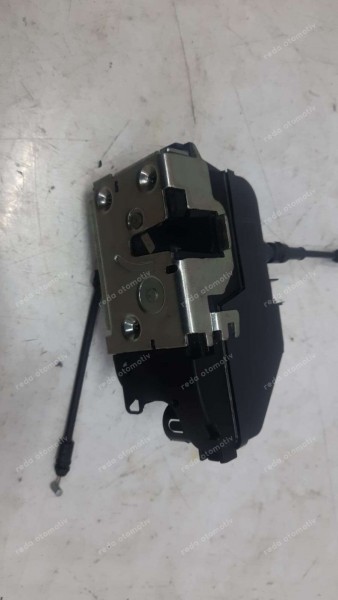 Renault Laguna Sağ Arka Kapı Kilidi Amb. YP (EE-125)