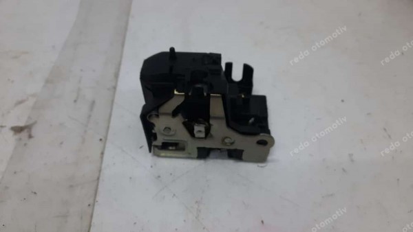 Chery Tiggo Ön Kapı Kilidi Amb A13-6105010 YP (EE-126)