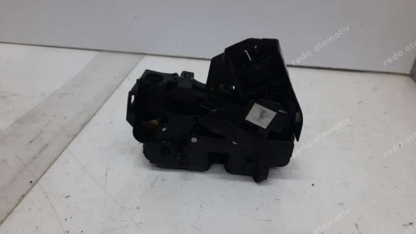 Renault Megane 4 Sağ Arka Kapı Kilidi Amb 825028903R YP (EE-126)