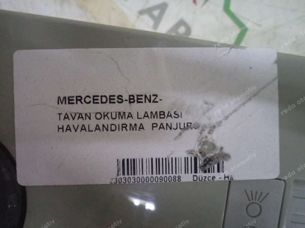 Mercedes Man Tavan Okuma Lambası Havalandırma Panjuru CP (FB-123)