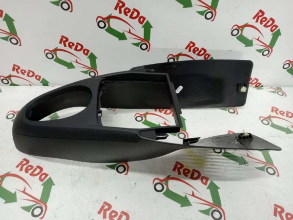 Renault Clio 2 Konsol Üst Kapağı 8200071281 YP (KC-130)