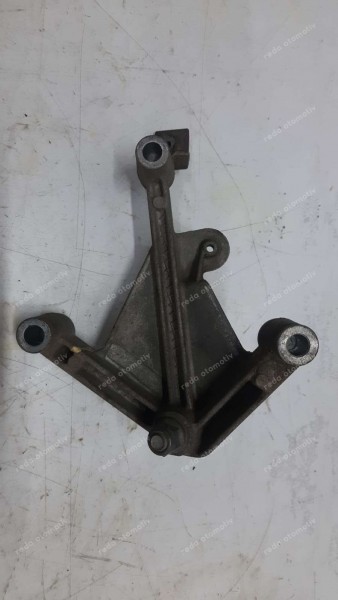 Renault Clio 2 Megane 2 Kangoo 2 Şanzıman Kulağı 7700434671 CP (AA-125)