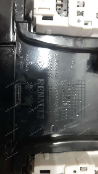 Renault Clio5 Ön İç Tavan Lambası Çerçevesi 969803518R CP (FB-124)