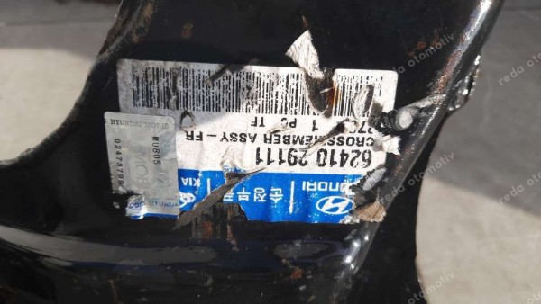 Hyundai Elantra Ön Travers (96/2000) 62410-29111 YP (JI-109)