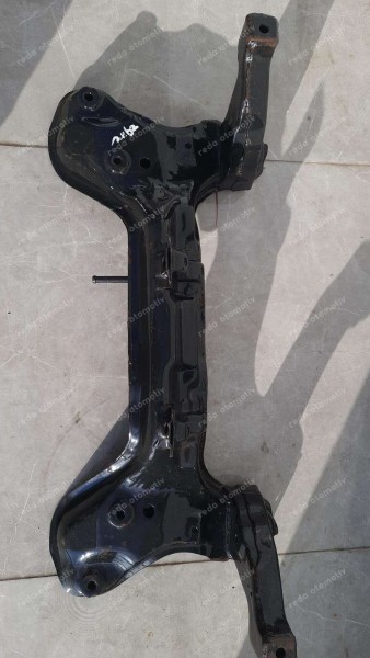 Hyundai Elantra Ön Travers (99/2001) 62410-29112 YP (JI-109)