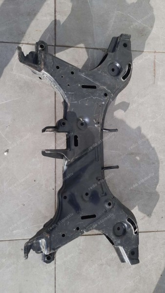 Hyundai İ10 Ön Travers 62400-0X100 YP (JI-109)