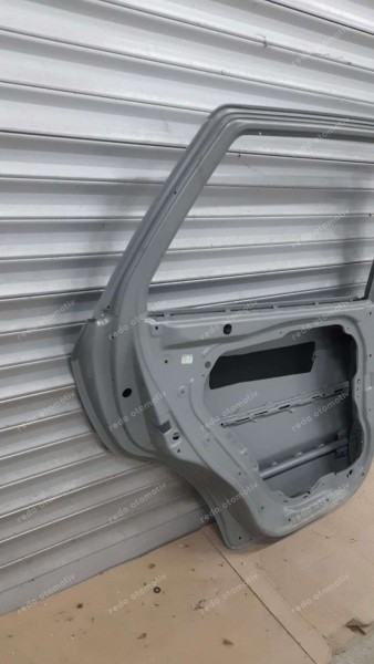 Hyundai Santa Fe Sol Arka Kapı 77003-2B030 YP (Kİ-109)