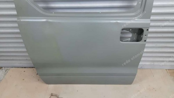 Hyundai Starex Sağ Arka Kapı Sürgülü 77004-4H130 YP (FE-109)