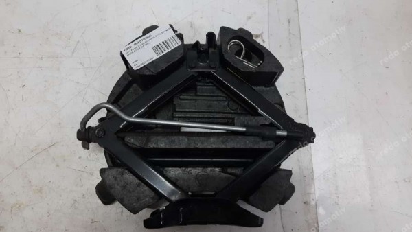 Ford Focus 2 Araç Avadanlık Kriko Seti 6M51-17009 BD CP (AF-120)