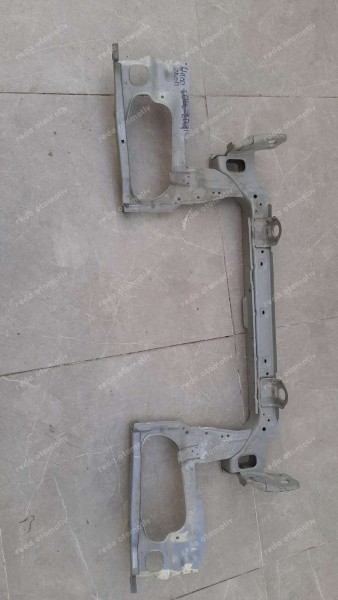Hyundai Elantra Ön Panel 64100-2B011 YP (KH-100)