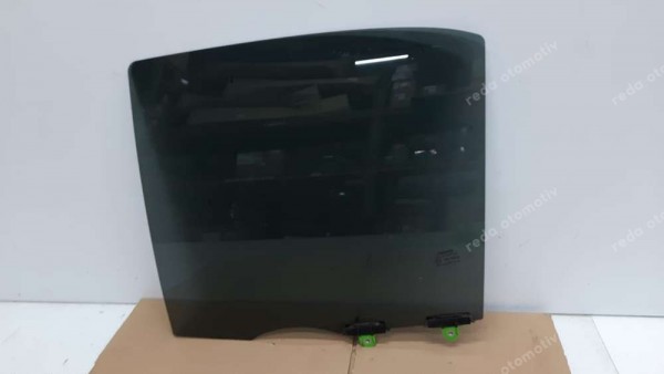 Toyota Yaris Croos Sağ Arka Kapı Camı CP (MA-140)