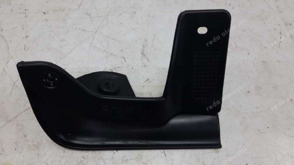 Hyundai Accent Sağ Arka Paçalık 86842-25000 YP (FD-130)