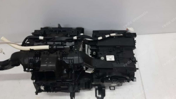 Toyota Yaris Hybrid Kalorifer Kutusu 87050-K0120 CP (AE-130)