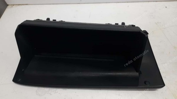 Toyota Yaris Croos Torpido Gözü Kapağı  55550-K0030 55552-K0030 CP (BB-120)