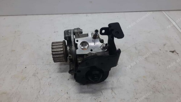 Renault Clio 4 Captur Dokker Yakıt Pompası 167007358R CP (CI-109)