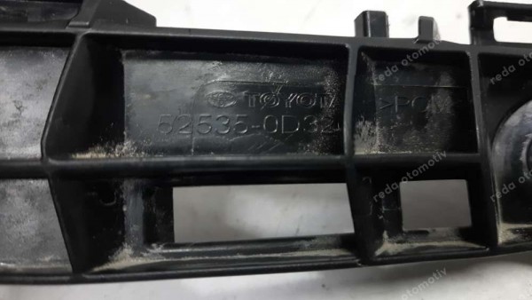 Toyota Yaris Hybrid Ön Tampon Braketi Sağ 52535-0D320 CP (BA-110)