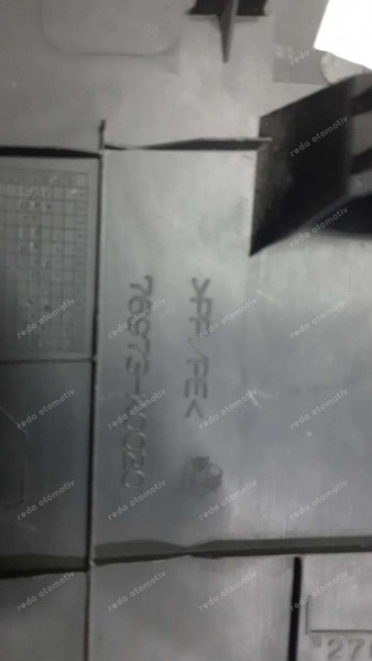 Toyota Yaris Hybrid Croos İç Trim Akü Kapağı 76973-K0020 CP (GC-120)