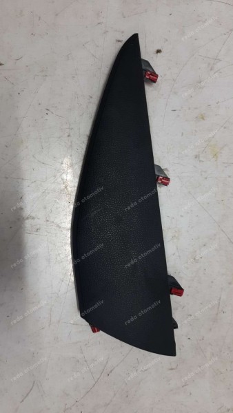 Toyota Yaris Hybrid Orta Konsol Trim 58817-K0030 CP (KD-120)