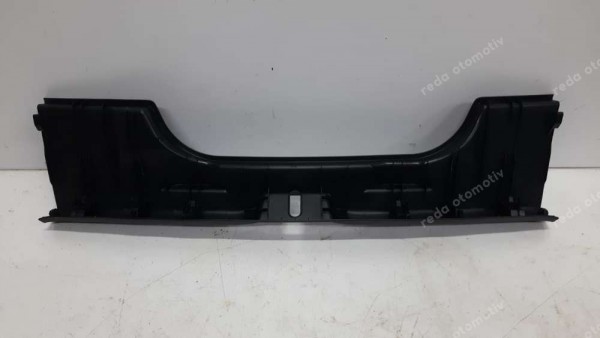 Toyota Yaris Hybrid Bagaj Kaplaması Trim 64716-K0030 CP (GD-120)