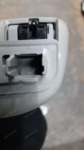 Toyota Yaris Hybrid / Croos Sol Ön Tutamamağı 74611-H7040 74612-B7060 CP (EA-120)