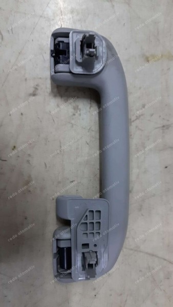 Toyota Yaris Hybrid / Croos Sağ Ön Tutamamağı 74611-H7040 74613-B7060 CP (EA-120)