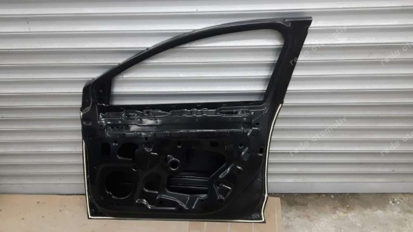 Renault Megane 4 Sağ Ön Kapı YS YP (JE-110)