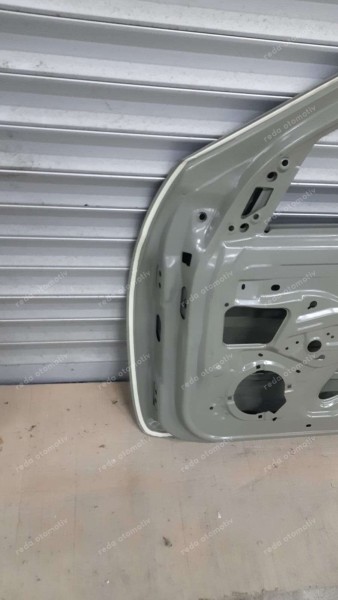 Renault Symbol 09/12 Sağ Ön Kapı HP YS YP (JE-110)