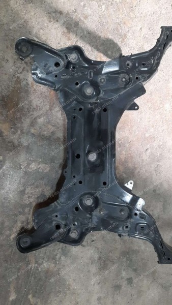 Toyota Yaris Croos Ön Travers 51201-0D270 CP (AF-109)