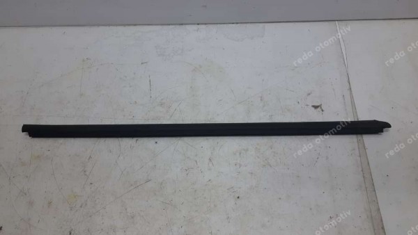 Hyundai Starex Sağ Ön Kapı Sıyıcı Fitil 82220-4A000 YP (