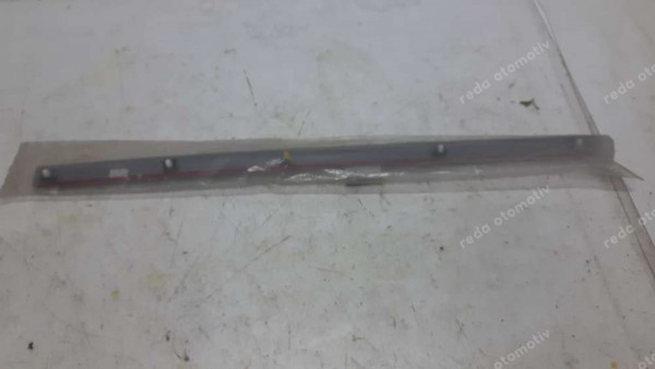 Hyundai Sonata Sağ Arka Kapı Çıtası 87722-3K500 YP (