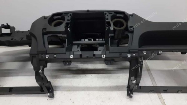 Renault Master 3 Torpido Göğüs Orjinal Sıfır 681007895R YP (AD-130)