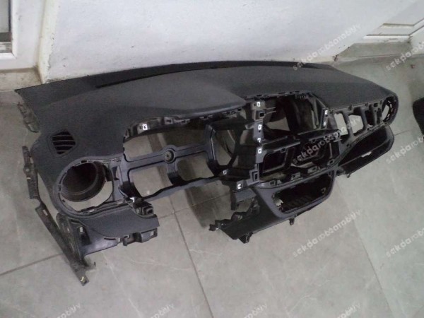 Hyundai İ10 Torpido Göğüs Orj 97470-K7000 CP (AC-130)