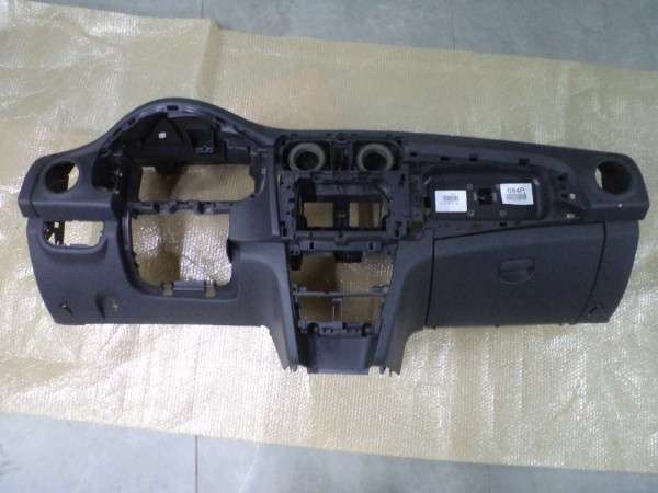 Dacia Logan 2 Torpido Göğüs Orj Sıfır 682001684R YP (AB-130)