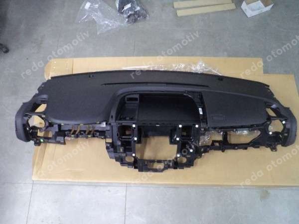 Renault Trafic 3 Torpido Göğüs Orjinal Sıfır 681006255R YP (AD-130)